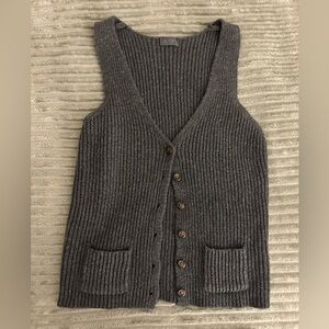 Brandy Melville knit sweater vest